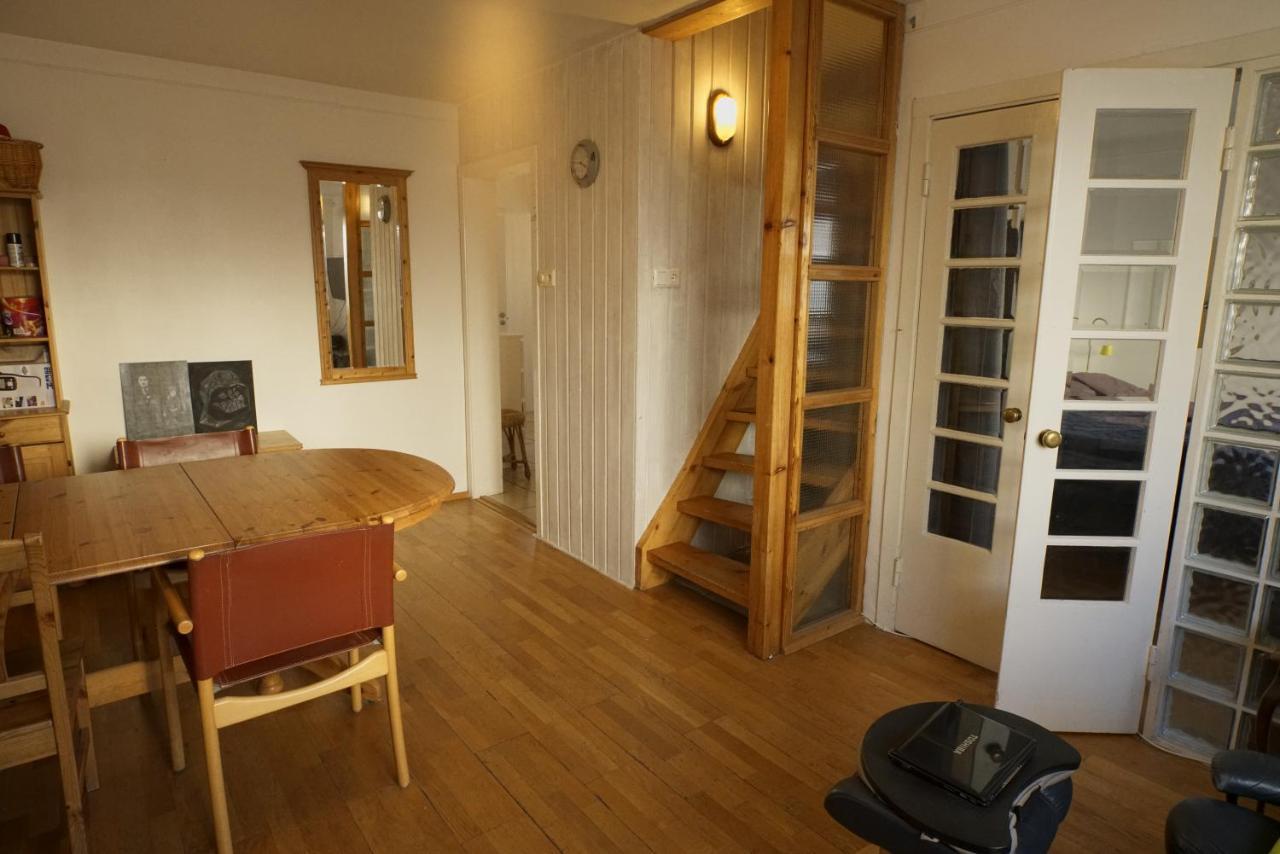 Ferienwohnung Cozy On The Strip Reykjavík Exterior foto